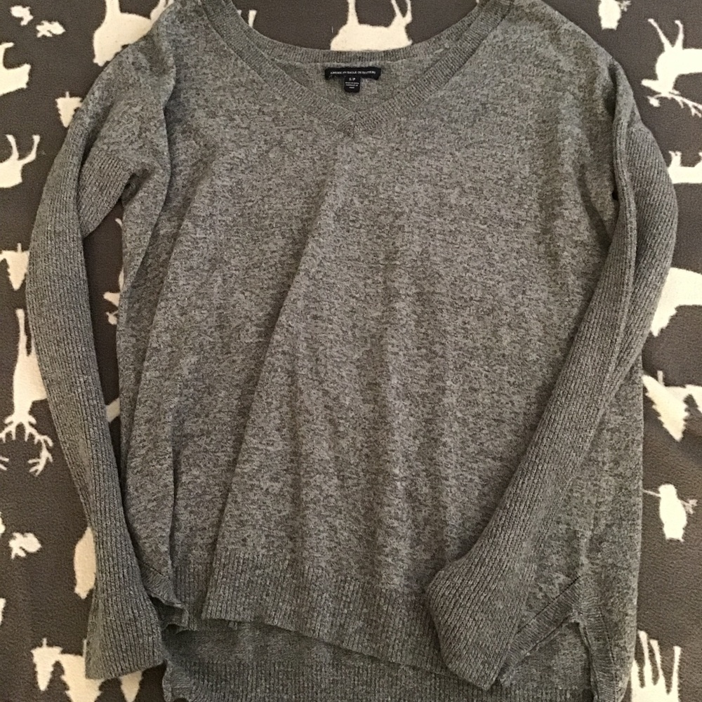 Light weight American Eagle sweater